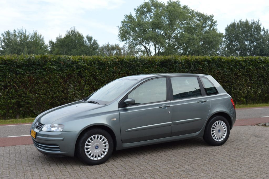 Fiat Stilo 1.6-16V Dynamic 5-deurs - Autobedrijf Slager