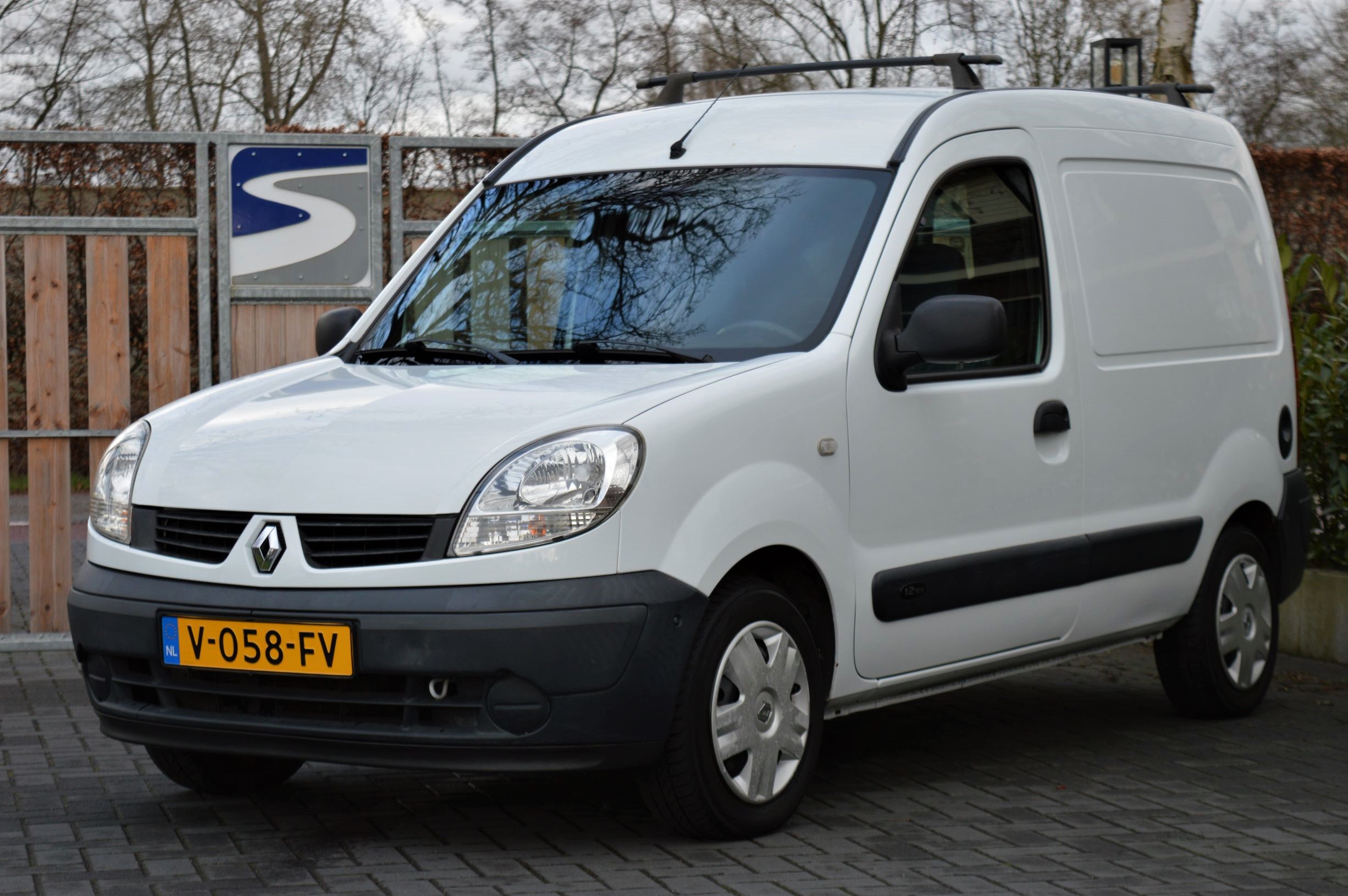 Renault Kangoo Express 1.216V Confort (zijschuifdeur