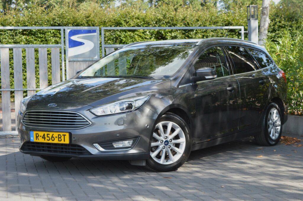Ford focus wagon 1 0 titanium edition autobedrijf slager
