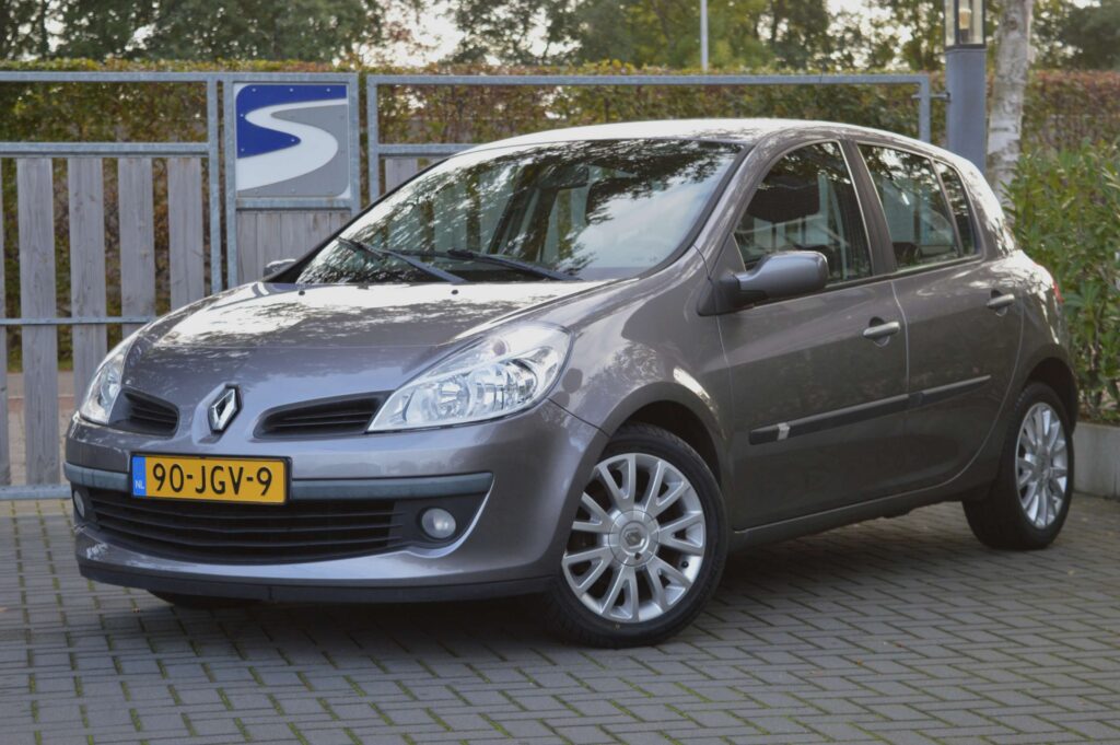 Renault Clio 1.2 TCE Collection Autobedrijf Slager